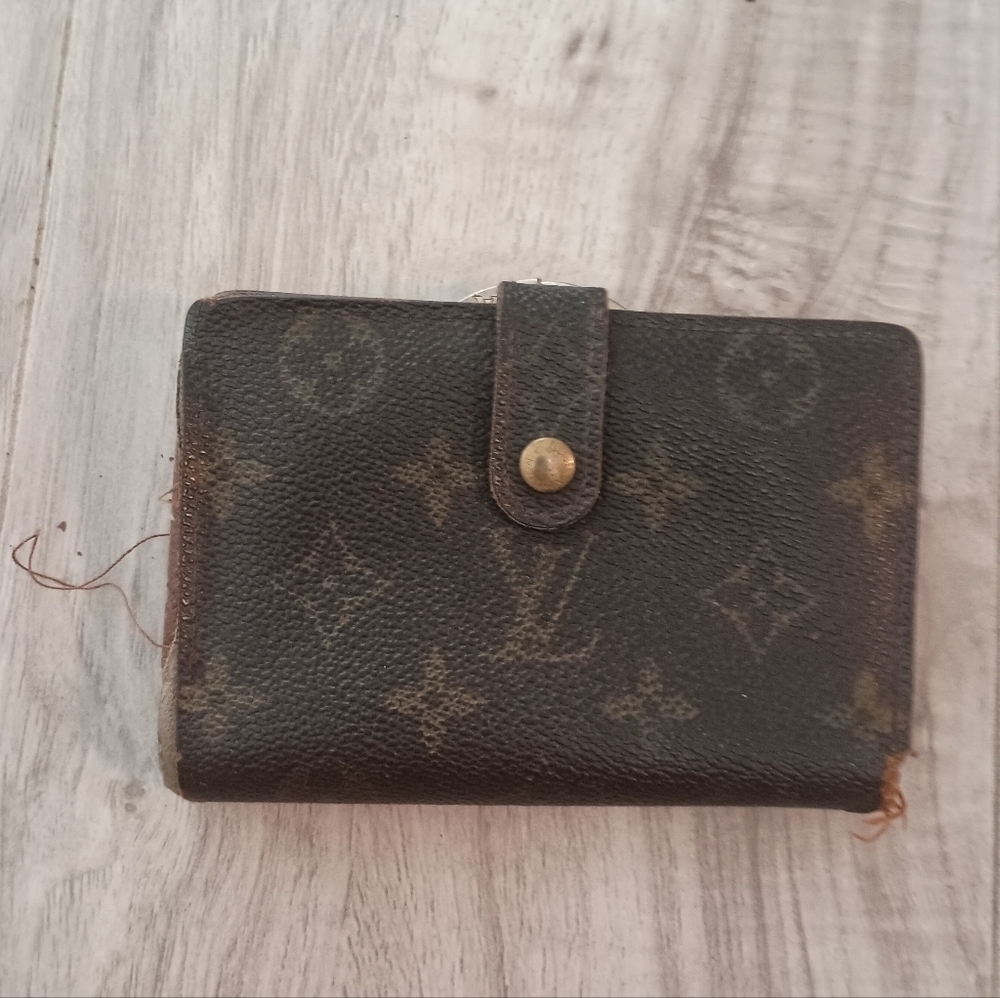 Louis Vuitton French Kiss Damier Ebene Wallet Brown Coated Canvas